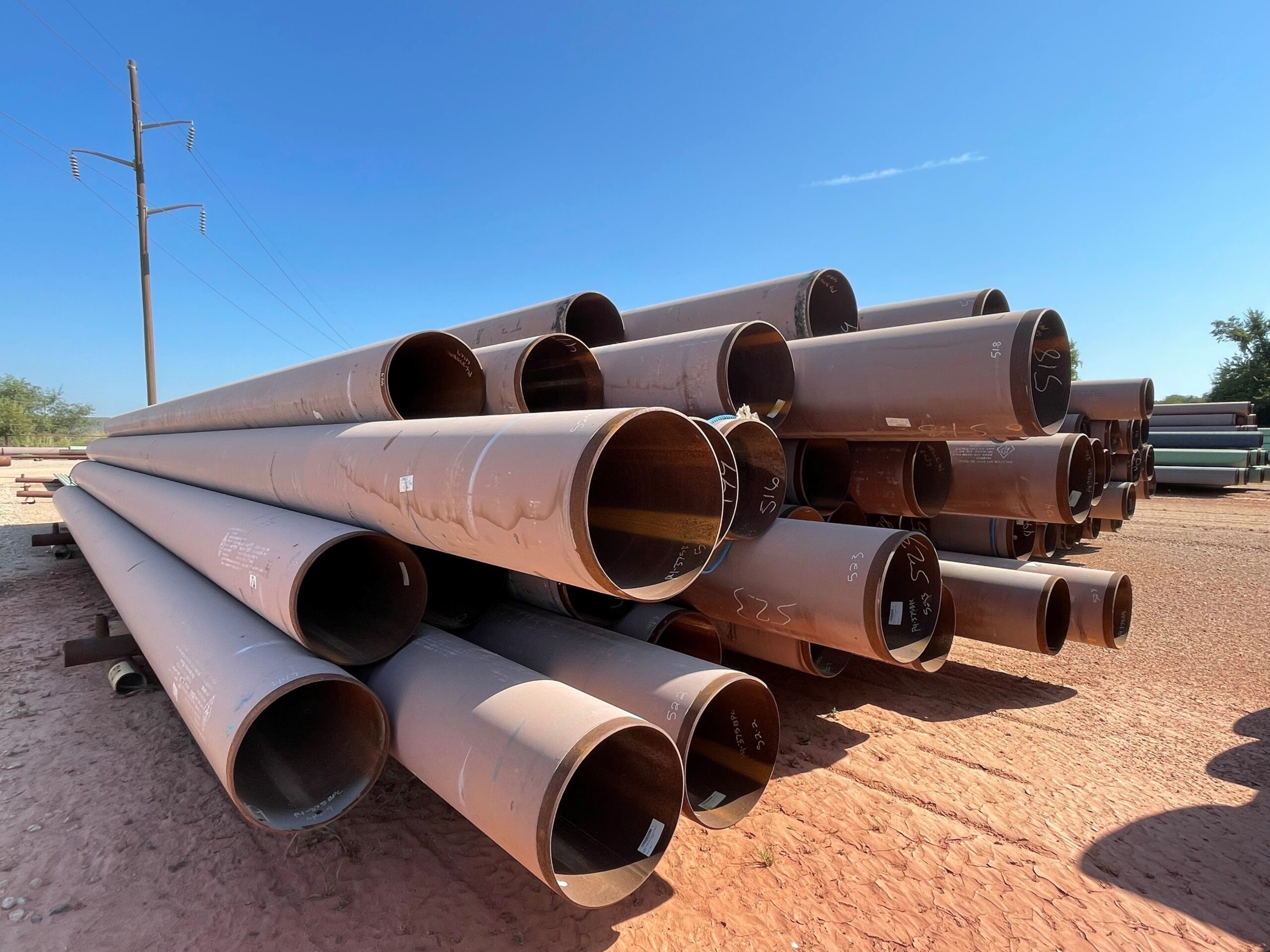 Tata Steel has become India’s first steel company to develop hydrogen transport pipes, producing API X65 pipes at Khopoli, Maharashtra from Kalinganagar steel.