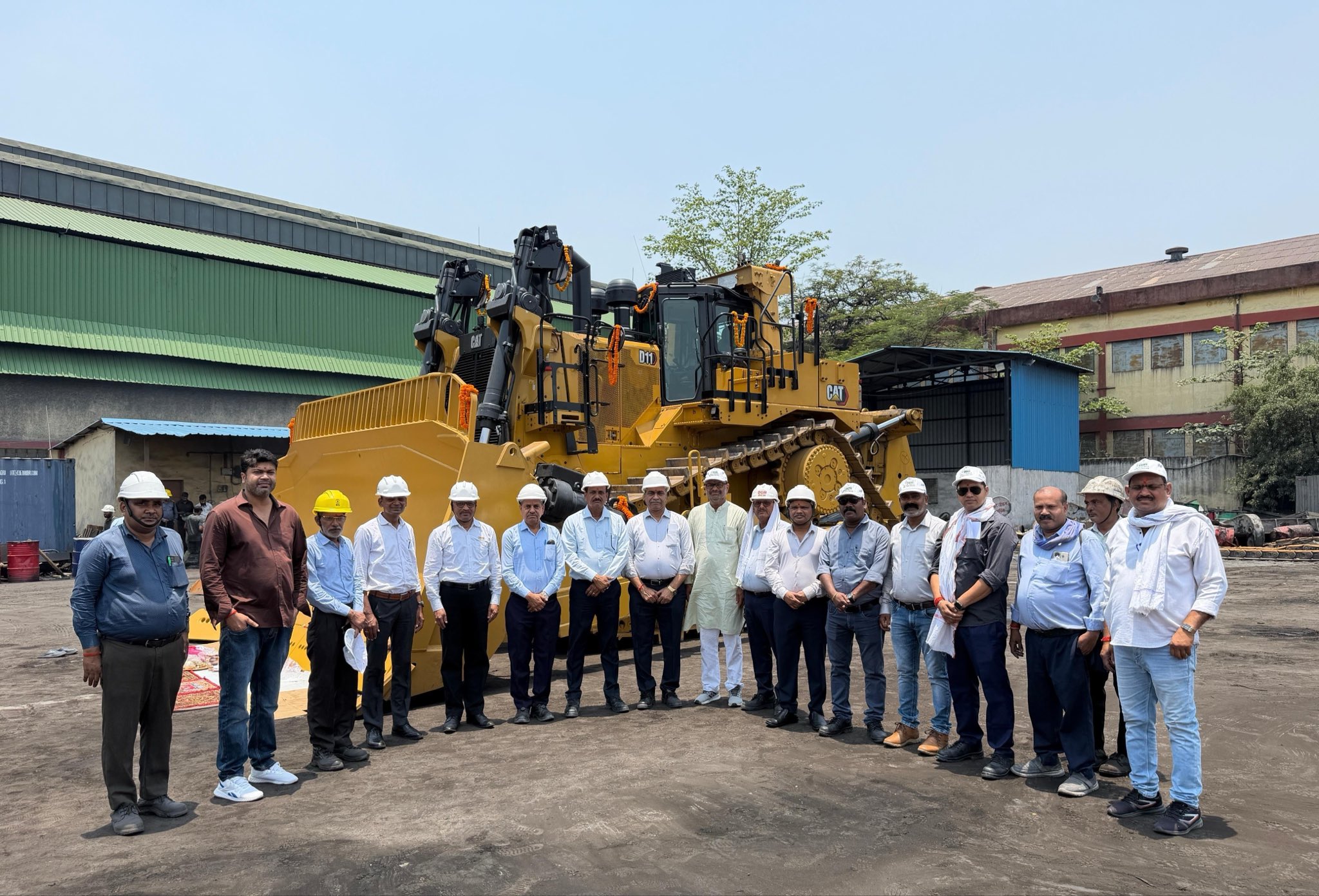 New Dozer Commissioned at Dudhichua Project