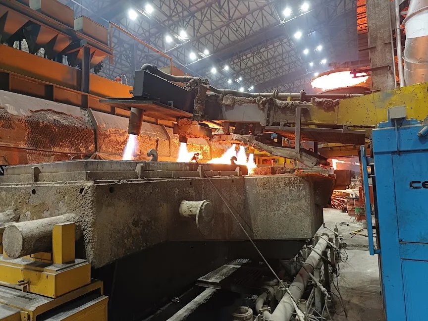 Major mills raise flat steel