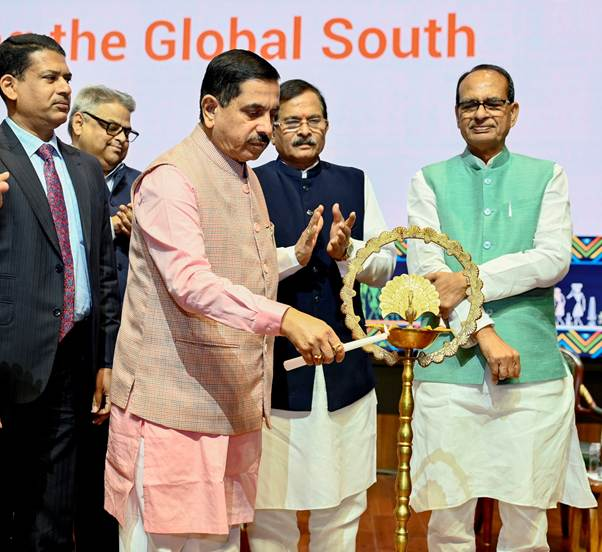 india-agrivoltaics-pm-kusum-farmers-income